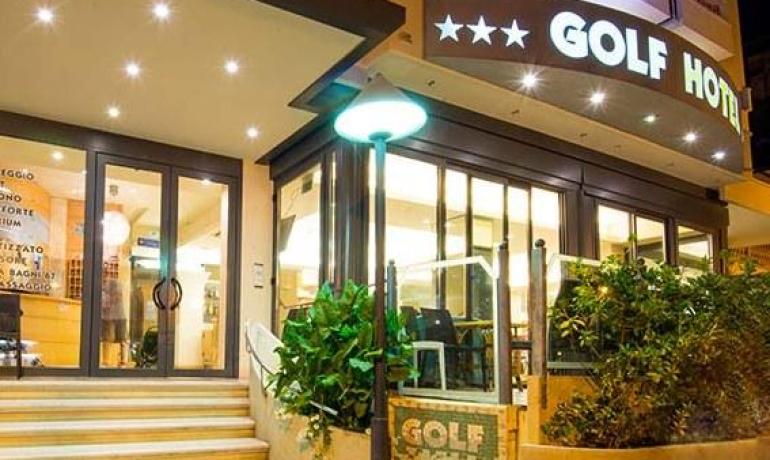hotelgolfcattolica fr aout-offre-cattolica-hotel-plage 015